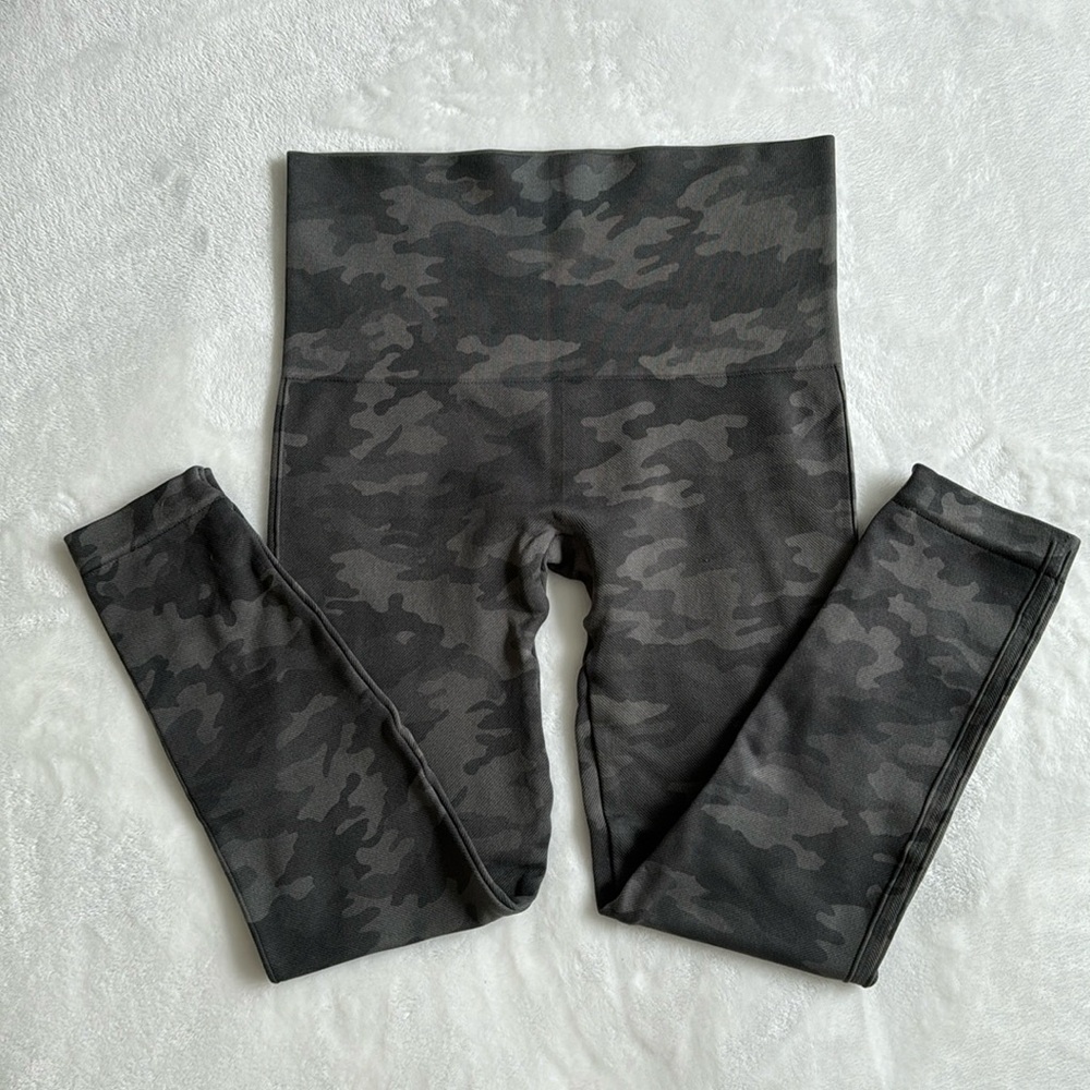 Spanx Cropped Leggings